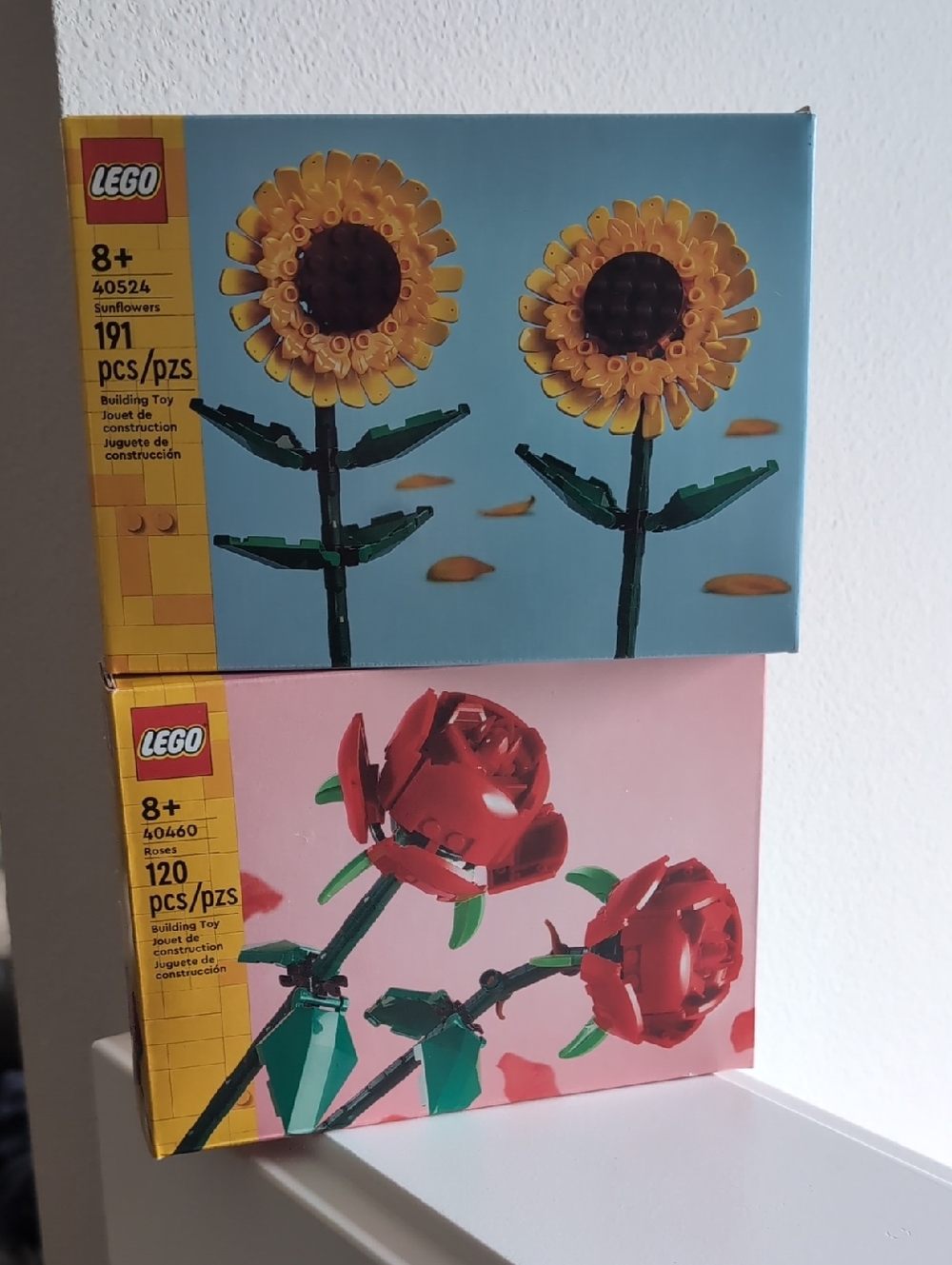 LEGO Yellow Sunflowers and Red Roses Botanical Boxes (Set Of Two, New In Box)